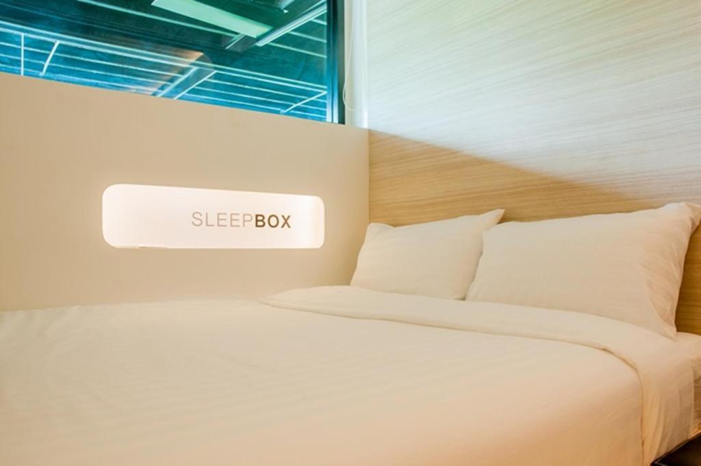 Sleepbox Chiangmai Hotel Чиангмай Номер фото